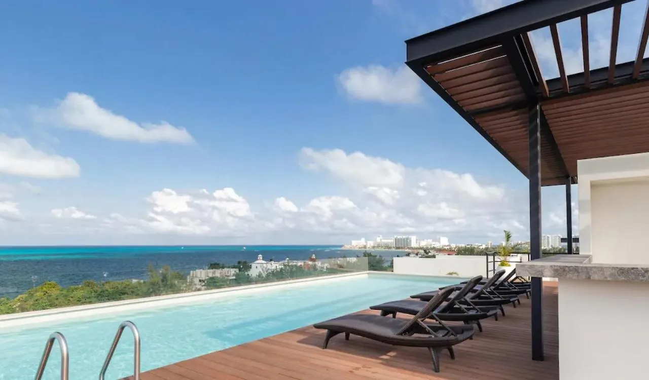 Elegant Apartment Well Located In The Hotel Zone Of Cancun
